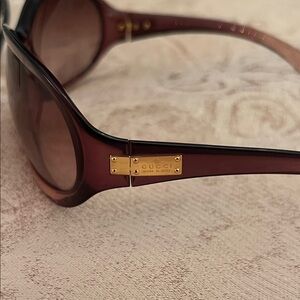 Gucci Women's Burgundy Sunglasses with Gold Accents